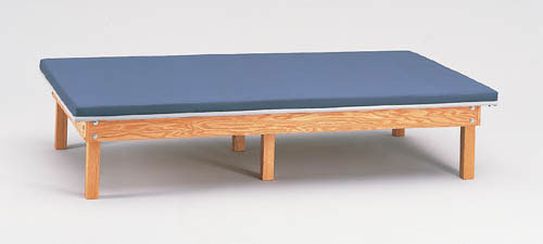 Upholstered Mat Platform 5'X7' 18 Height