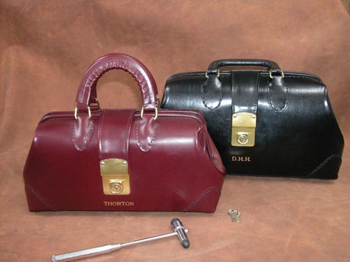 Specialist Physician Bag 14 (Pebble) Black